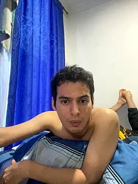 Thiagobb7 online show from 10.24.25