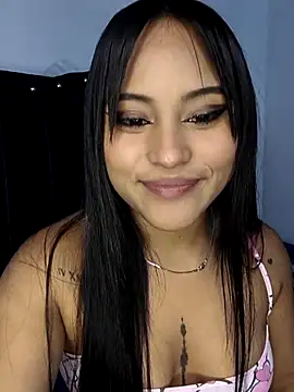 bella warzon online show from 10.16.25