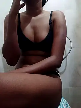 naughtyreva online show from 03.08.25