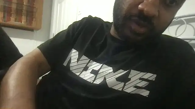Snapshot of hami513 chatting on 10.03.25 hami513 online show from 10.03.25