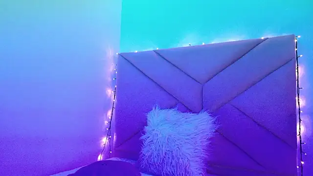 Snapshot of eva_sin18 chatting on 02.13.26 eva sin18 online show from 02.13.26