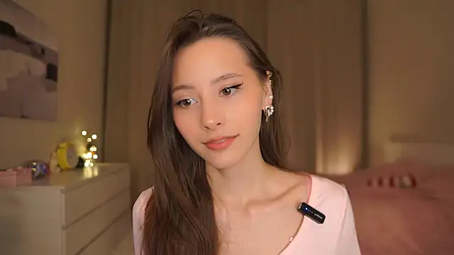 EditaBails online show from 01.15.26