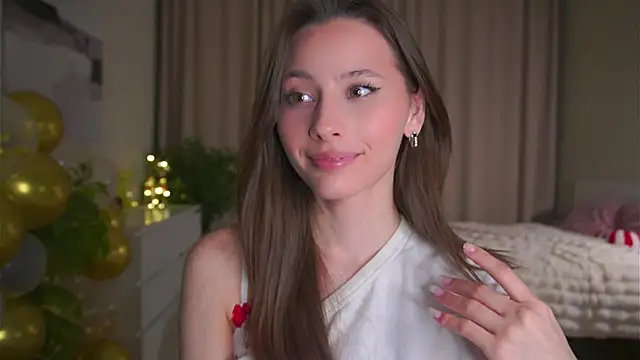 EditaBails online show from 03.18.26