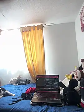 VictoriaGerard Pink online show from 11.21.25