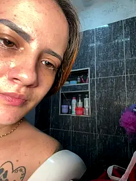 Snapshot of Paulet_Johnson chatting on 11.30.25 Paulet Johnson online show from 11.30.25