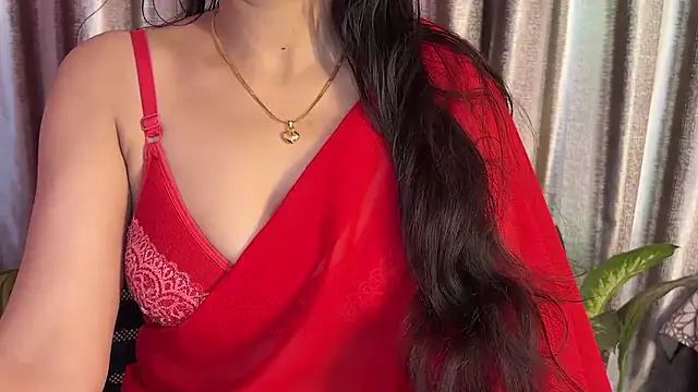 Eeraa  online show from 10.24.25