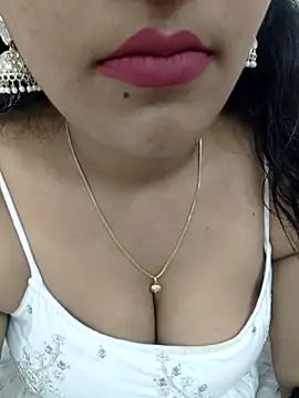 priya 00143 online show from 11.25.25