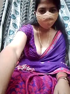 Snapshot of seexypatola chatting on 12.14.25 seexypatola online show from 12.14.25