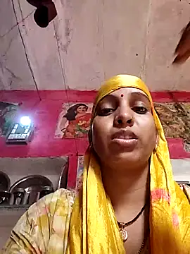 Hotty-Nidhi online show from 10.08.25