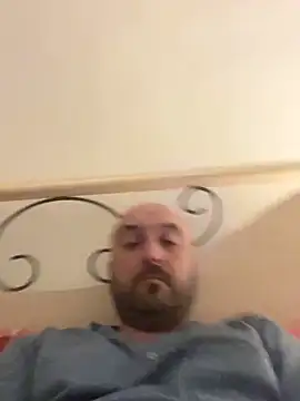 Snapshot of maxxxio12 chatting on 03.08.25 maxxxio12 online show from 03.08.25