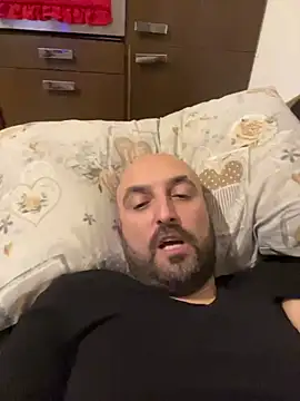 Snapshot of maxxxio12 chatting on 03.11.25 maxxxio12 online show from 03.11.25