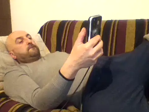 Snapshot of maxxxio12 chatting on 03.21.25 maxxxio12 online show from 03.21.25