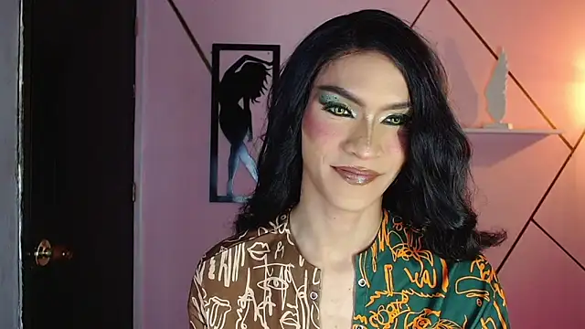 agatha rodriguez online show from 10.18.25