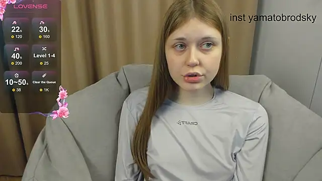 Snapshot of YamatoBrodsky chatting on 09.17.25 YamatoBrodsky online show from 09.17.25