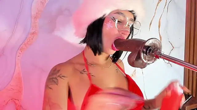 Snapshot of Sweety_maria1 chatting on 12.17.25 Sweety maria1 online show from 12.17.25