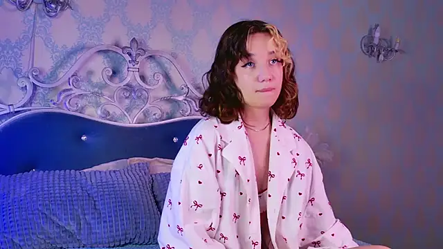 Gia Riccardo online show from 01.13.26