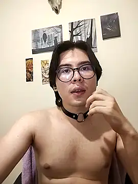 Snapshot of Dante_Gothic chatting on 03.17.25 Dante Gothic online show from 03.17.25