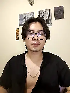 Snapshot of Dante_Gothic chatting on 03.19.25 Dante Gothic online show from 03.19.25