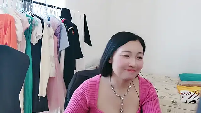 Snapshot of Rachel-6600 chatting on 11.19.25 Rachel-6600 online show from 11.19.25