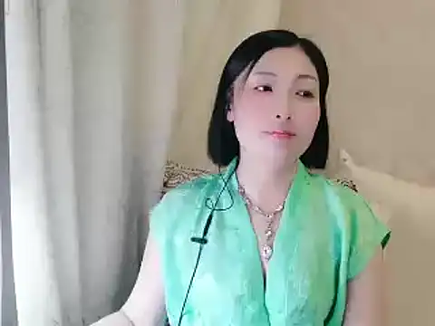 Snapshot of Rachel-6600 chatting on 11.26.25 Rachel-6600 online show from 11.26.25