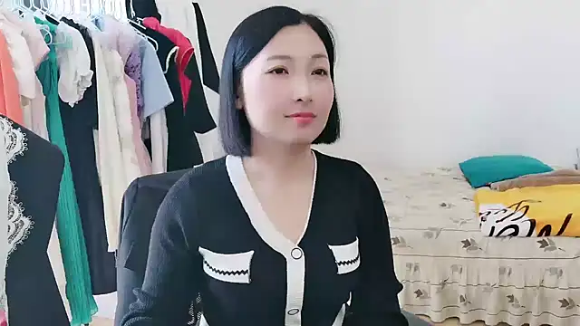 Snapshot of Rachel-6600 chatting on 11.27.25 Rachel-6600 online show from 11.27.25