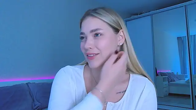 DIANAxxxDIAMOND online show from 11.16.25