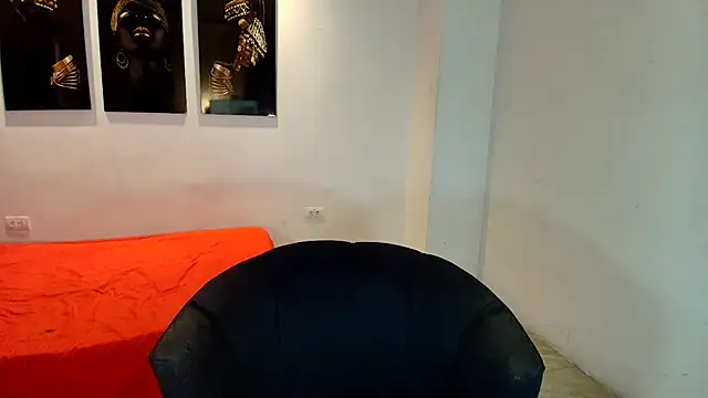Snapshot of sexyvioletvalerious chatting on 07.17.26 sexyvioletvalerious online show from 07.17.26