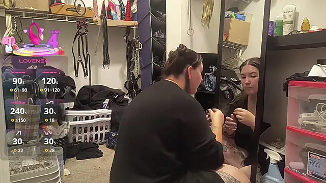 KinkyBratandDaddy online show from 10.19.25