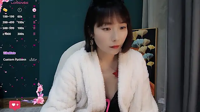 lovely-ann online show from 03.12.25