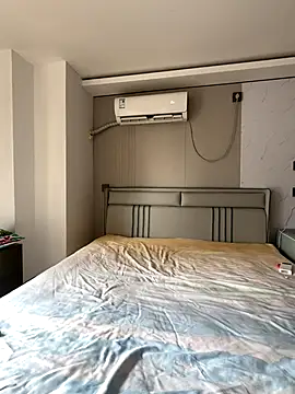 Snapshot of xibao379 chatting on 11.24.25 xibao379 online show from 11.24.25