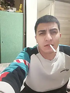 Snapshot of Kadir1320@xh chatting on 03.17.25 Kadir1320xh online show from 03.17.25