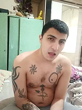 Snapshot of Kadir1320@xh chatting on 03.20.25 Kadir1320xh online show from 03.20.25