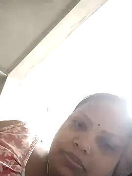 Snapshot of Arohi35 chatting on 03.20.25 Arohi35 online show from 03.20.25