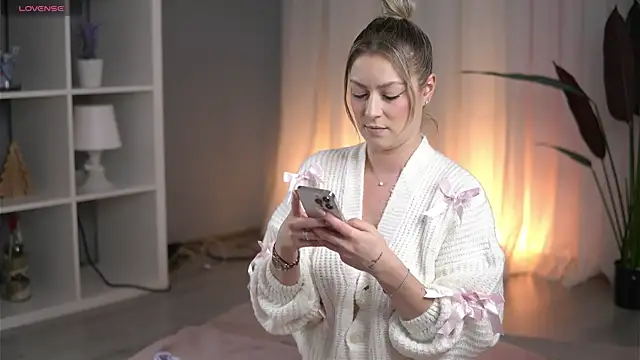 AnnastasiaMills online show from 03.23.26