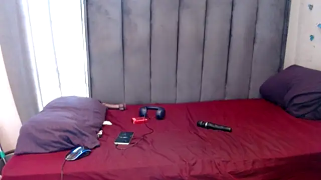 LustyDeziree1 online show from 11.23.25