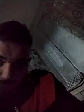 Snapshot of Francescodicristina44 chatting on 02.17.26 Francescodicristina44 online show from 02.17.26