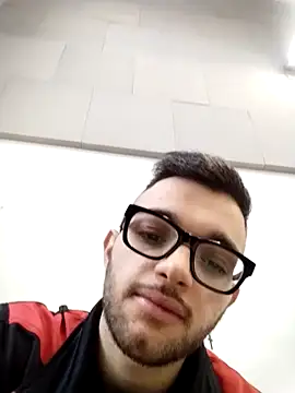 Snapshot of Francescodicristina44 chatting on 02.20.26 Francescodicristina44 online show from 02.20.26