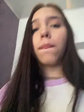 LunaCandy  online show from 11.29.25