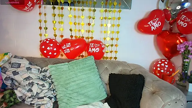 EllenaBoobs  online show from 09.10.25