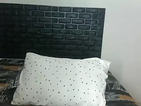 clover cams1874 online show from 12.01.25