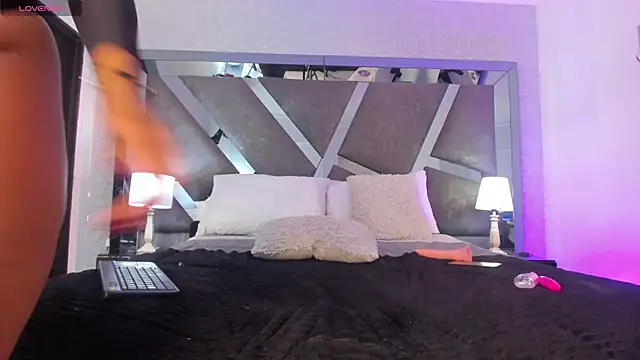 Daia Ortiz online show from 03.23.25