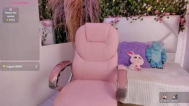 Abby Piink online show from 12.05.25