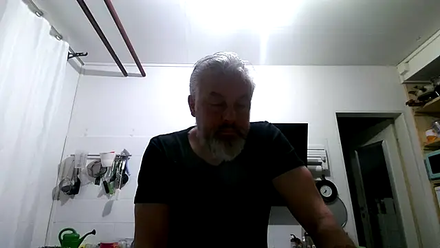 Berg Boy online show from 02.20.26