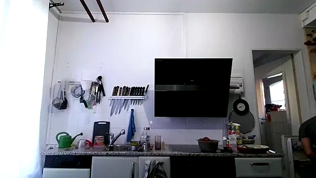 Berg Boy online show from 03.19.26