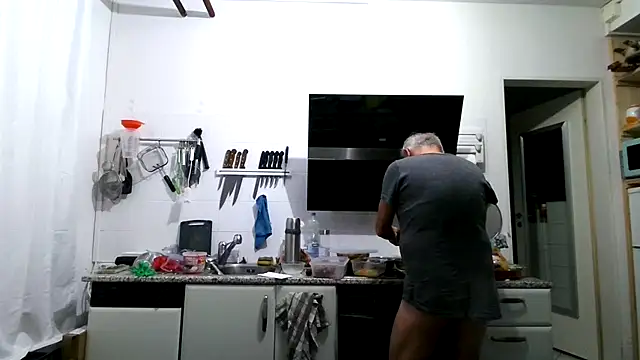 Berg Boy online show from 03.26.26