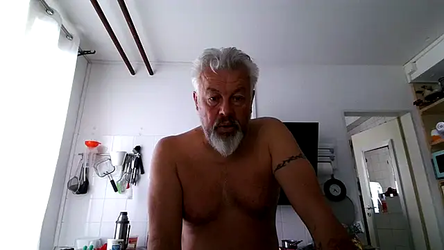 Berg Boy online show from 03.27.26