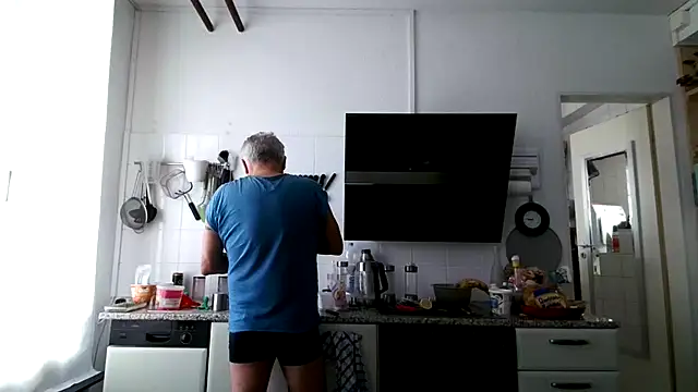 Berg Boy online show from 03.29.26