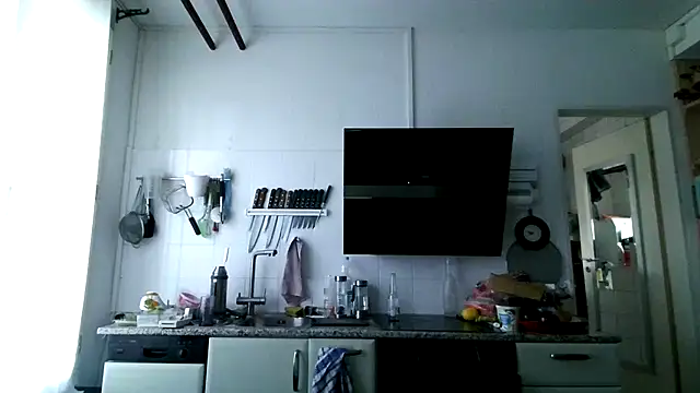 Berg Boy online show from 04.05.26