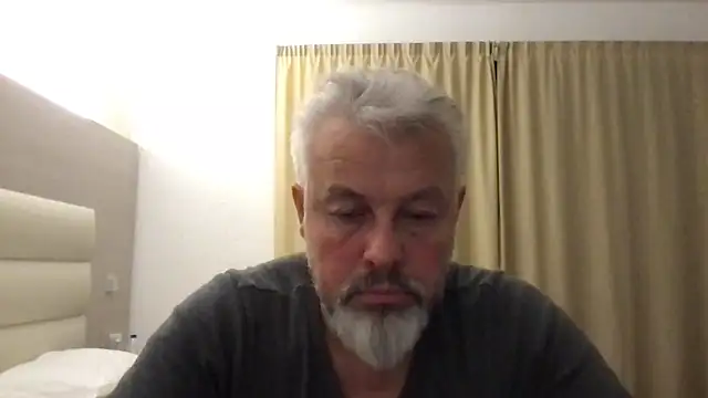 Berg Boy online show from 04.14.26