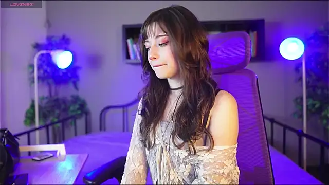 Miyuki wolf online show from 11.18.25